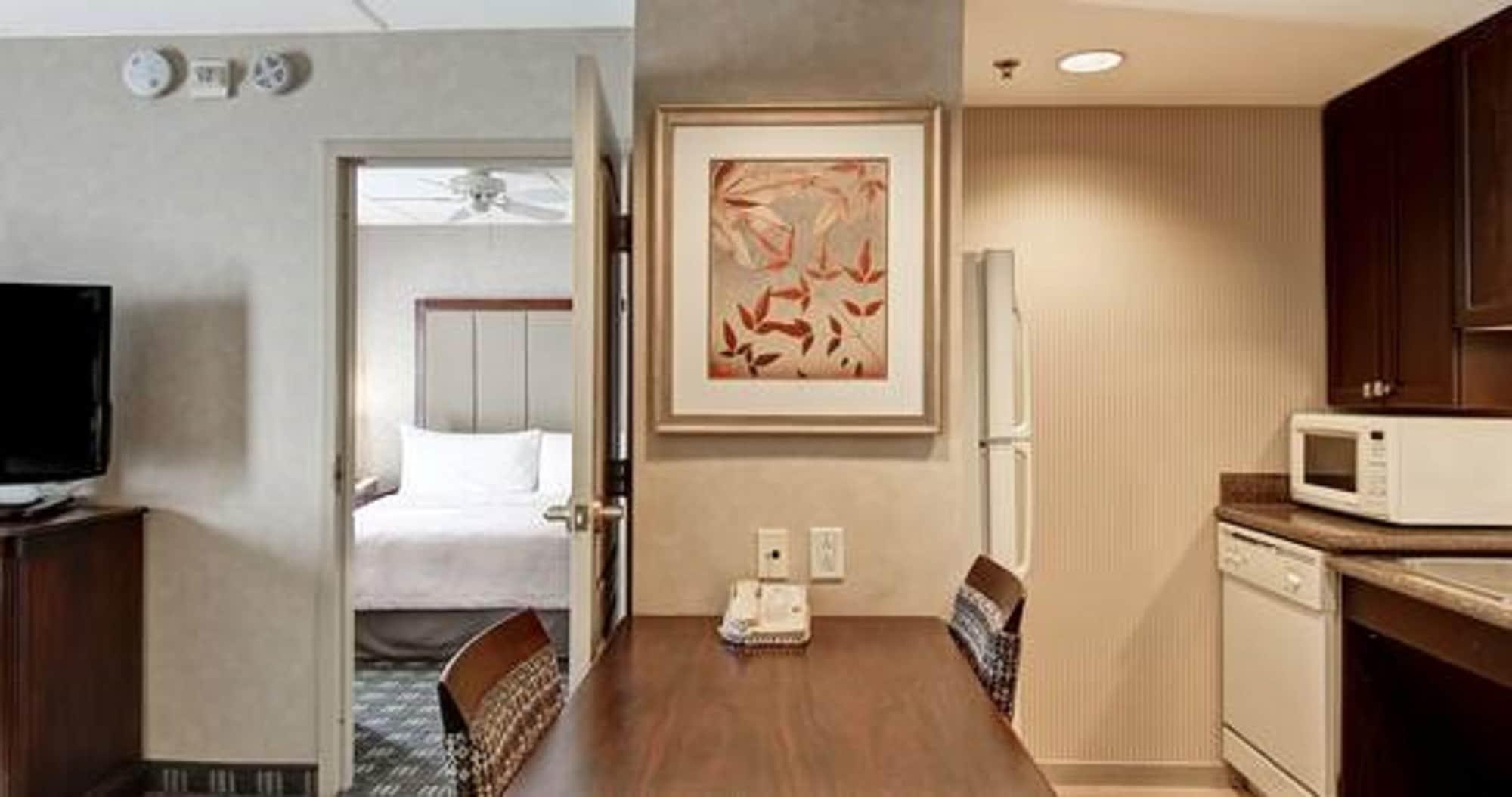 Homewood Suites By Hilton Toronto Oakville Exterior photo