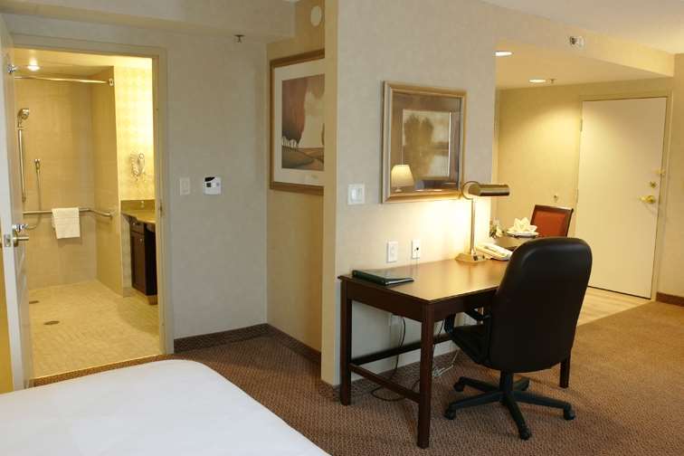 Homewood Suites By Hilton Toronto Oakville Room photo